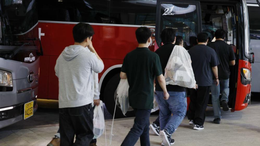 South Korean Engineers Tell BBC They Were Tied Up and Threatened by US Officers